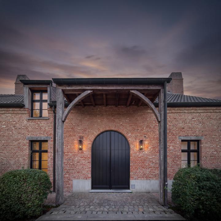 Garten und Einfahrt – Wohnhaus in Roeselare