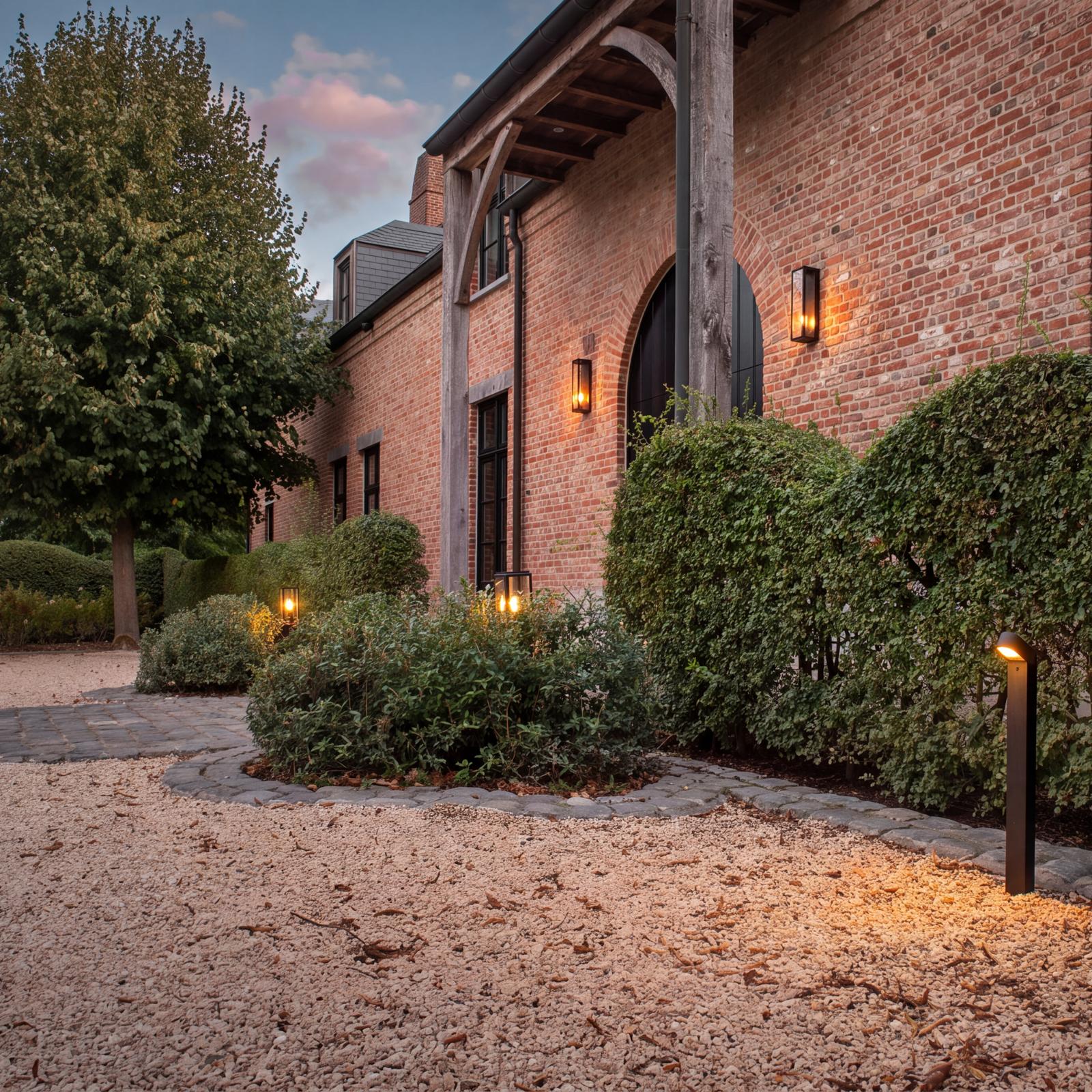 Garten und Einfahrt – Wohnhaus in Roeselare